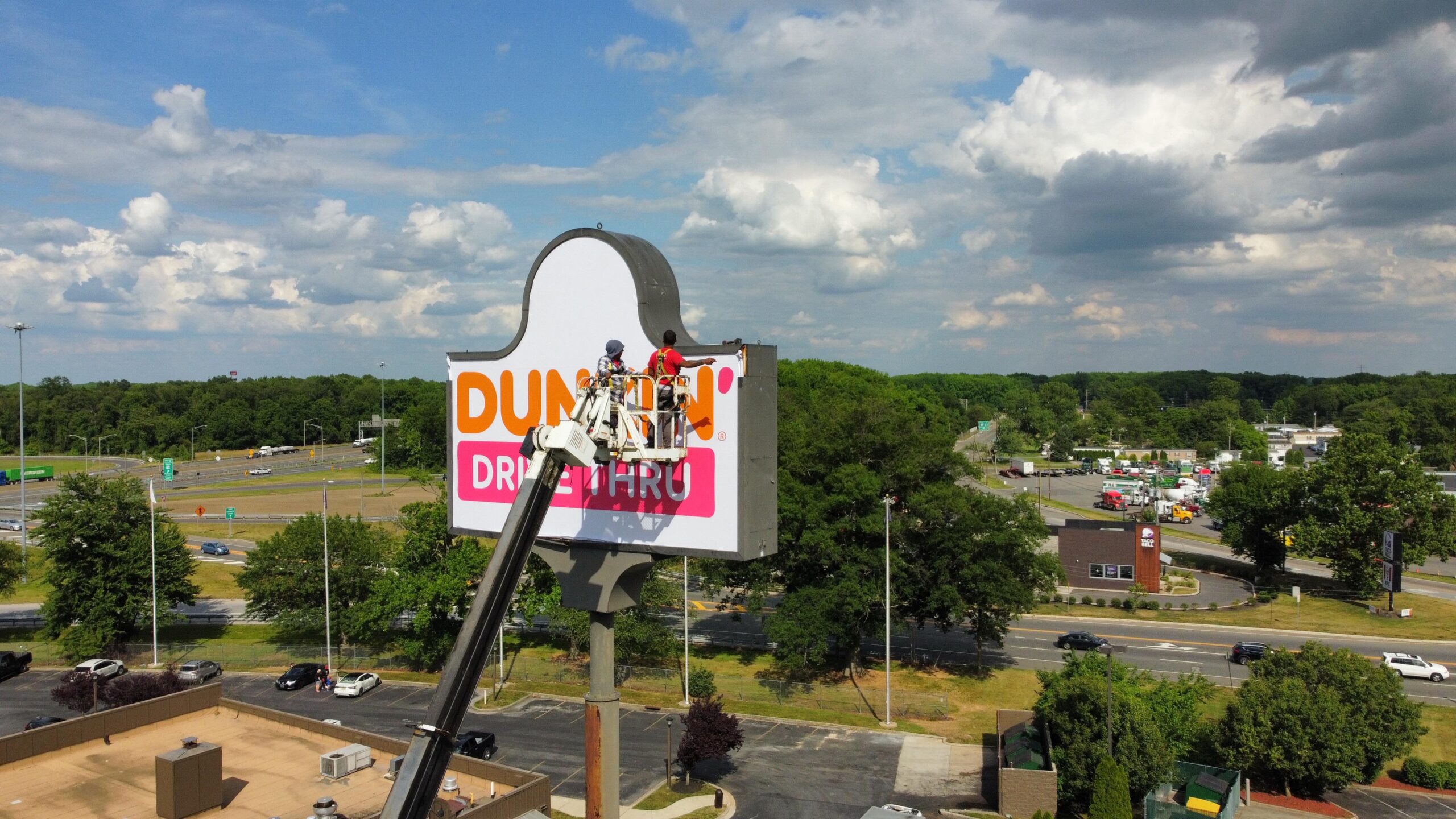 Pylon sign installation NJ